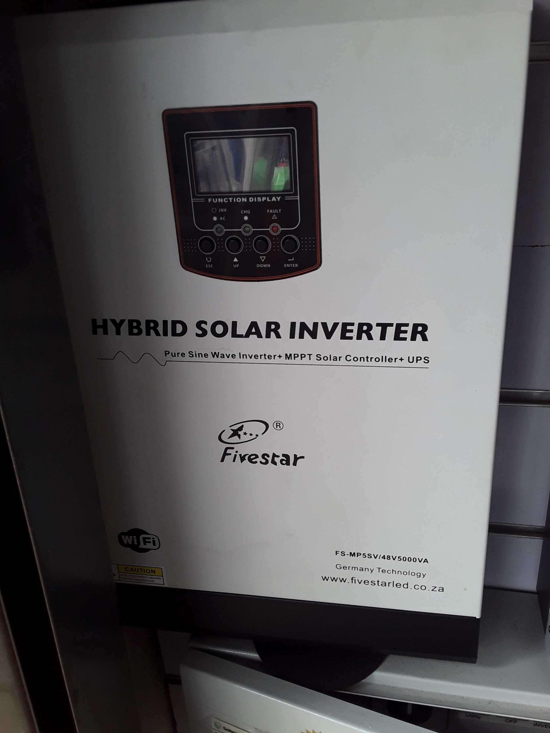 fivestar-hybrid-inverter-brightlight-solar-solutions